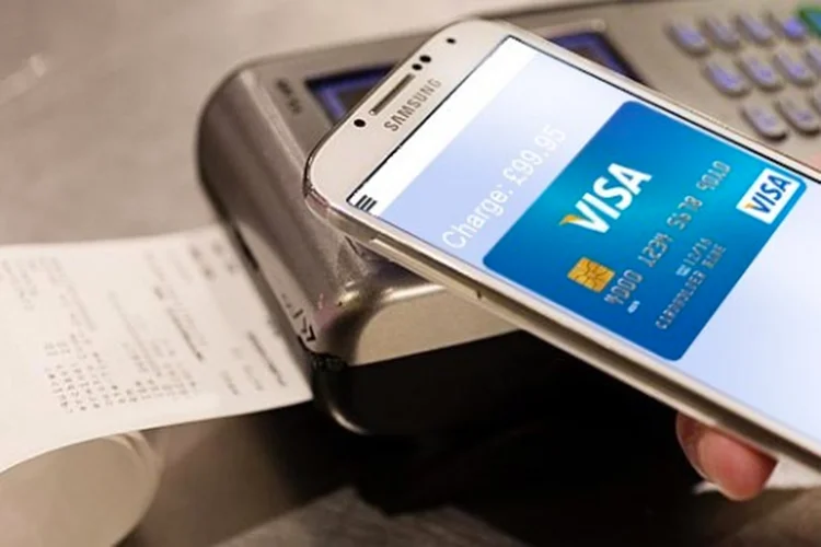 Samsung Pay: serviço de pagamentos móveis está disponível no Brasil desde o ano passado  (Samsung/Divulgação)