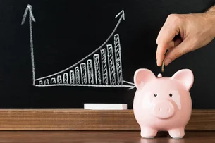 Quanto rende R$5.000 em CDB 115% CDI por 2 anos para um curso de especialização?