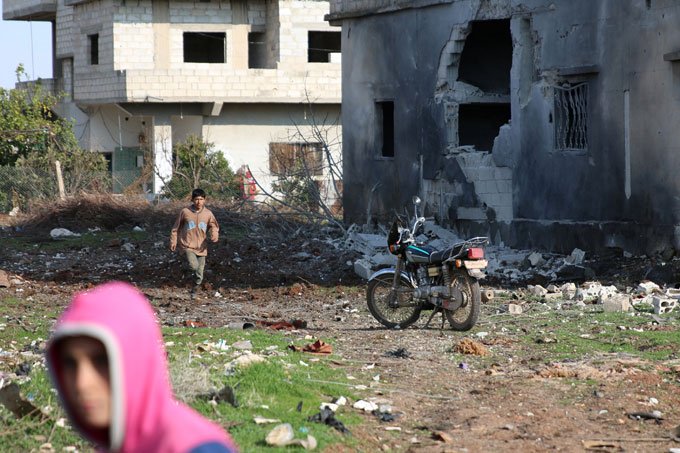 Em 4 dias de combates em Deraa, pelo menos 70 pessoas morreram