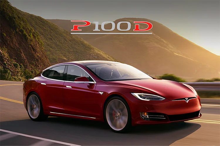 Model S P100D: veículo é totalmente elétrico (Tesla/Divulgação)