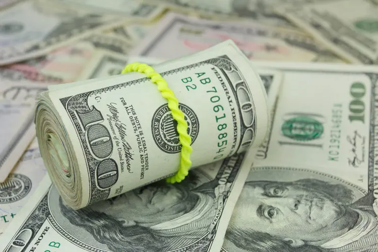 Dólar: o dólar futuro tinha alta de cerca de 1,15% no final da tarde (iStock/Thinkstock)