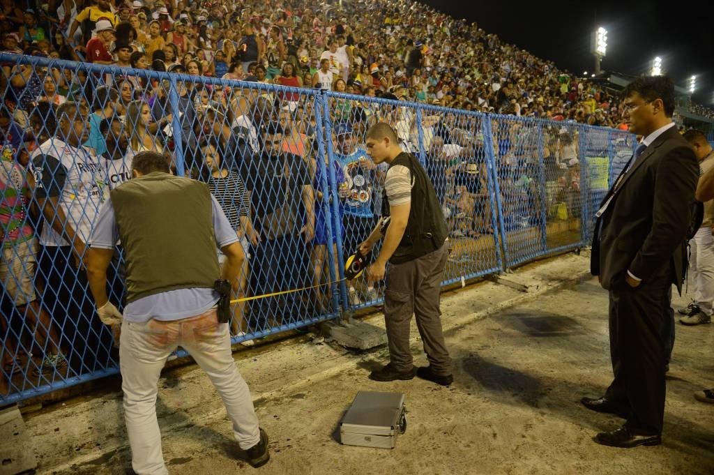 Polícia indicia 4 integrantes da Tuiuti por acidente no Carnaval