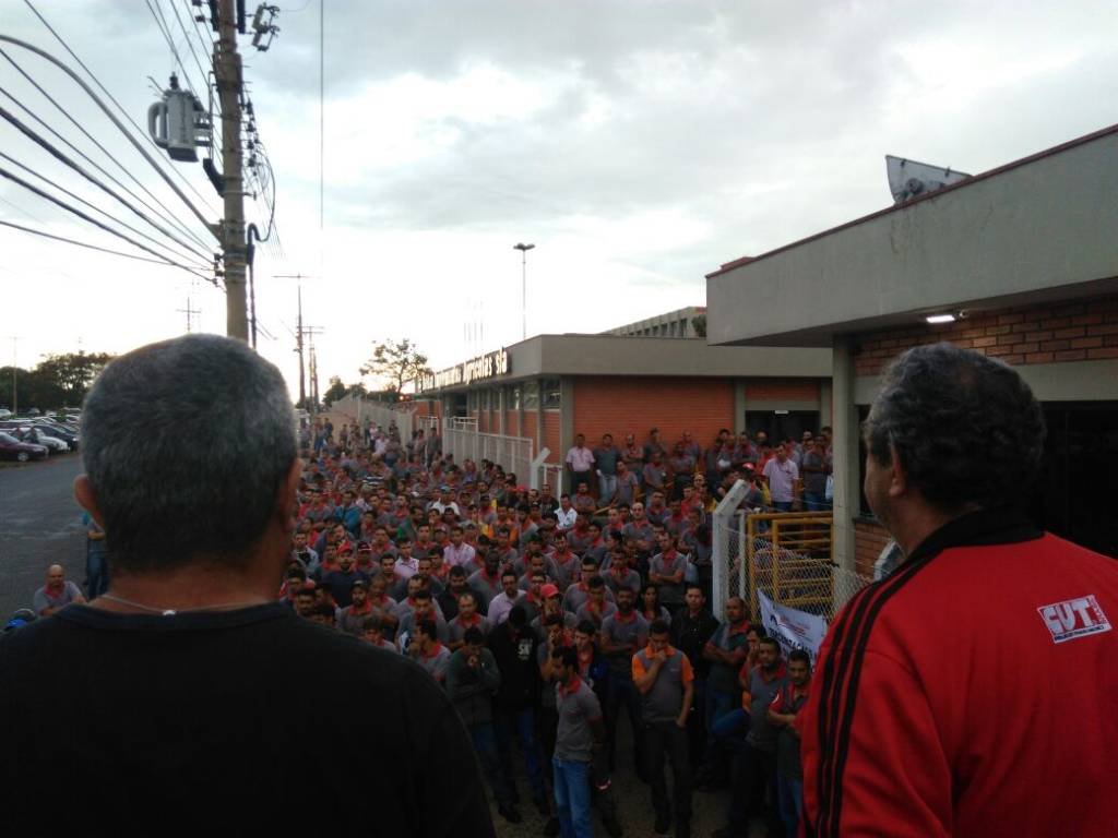 Centrais sindicais programam ato em Brasília contra reformas