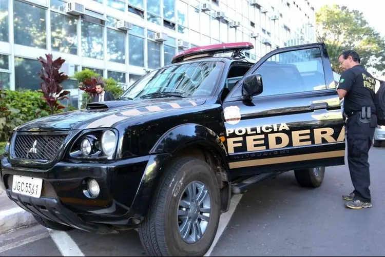 Carro da Polícia Federal (Rodrigues-Pozzebom/Agência Brasil)