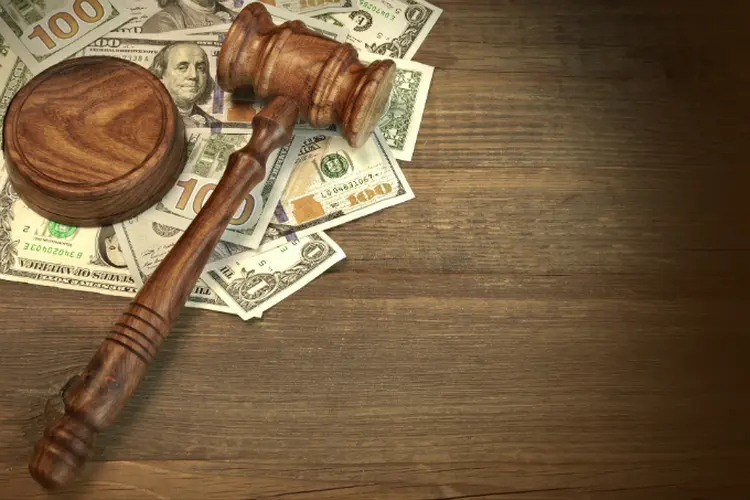 Justiça: o superfaturamento pode ter chegado a quase R$ 900 milhões (Foto/Thinkstock)