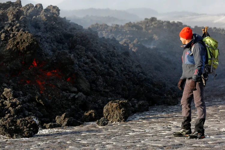 Vulcão Etna: explosão ocorre após dois dias em que o vulcão entrou em uma nova fase de erupção (Antonio Parrinello/Reuters)