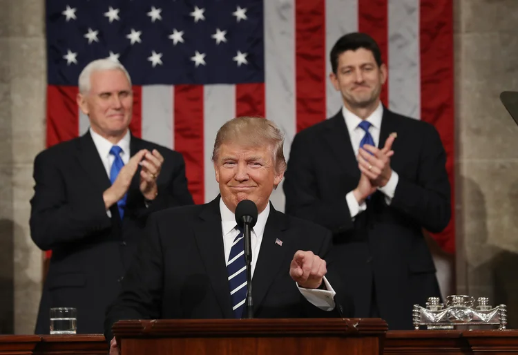 Donald Trump no Congresso: o discurso foi bem recebido porque Trump usou tom muito mais presidencial do que em outras ocasiões (Jim Lo Scalzo/Reuters)
