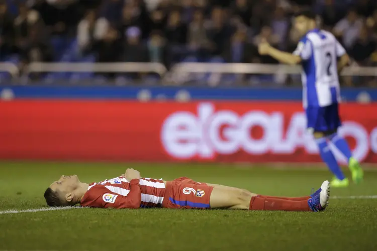 Fernando Torres: após receber alta, jogador disse esperar voltar logo aos campos (Miguel Vidal/Reuters)