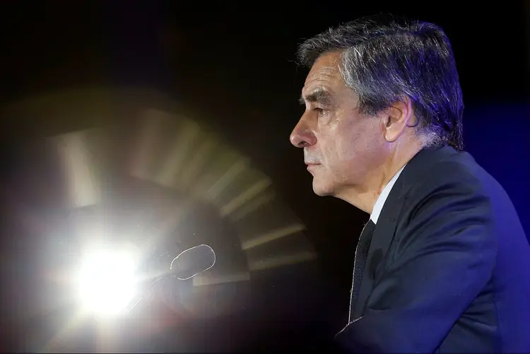 François Fillon: na segunda-feira, o candidato anunciou seu provável indiciamento no caso envolvendo empregos fantasmas (Jean-Paul Pelissier/Reuters)