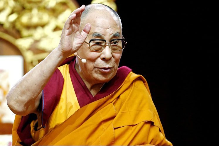 Dalai Lama, líder espiritual tibetano, durante evento na Itália (Alessandro Garofalo/Reuters)