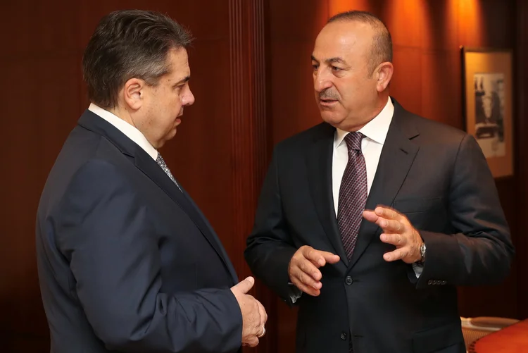 Reunião: "Não há alternativa ao diálogo", disse o ministro alemão das Relações Exteriores (Cem Ozdel/Turkish Foreign Ministry Press Office/Handout/Reuters)