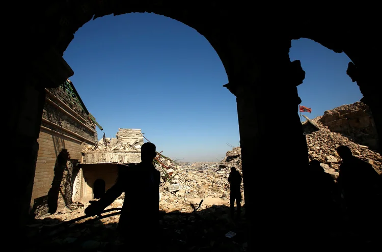 Mosul: as forças iraquianas estão tentando expulsar o EI de Mosul, seu último grande bastião no país (Suhaib Salem/Reuters)