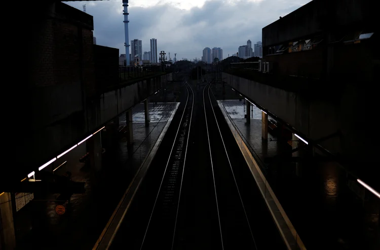 Metrô de SP: funcionários do metrô também reclamam da privatização das bilheterias e do aumento das tarifas do transporte público (Nacho Doce/Reuters)