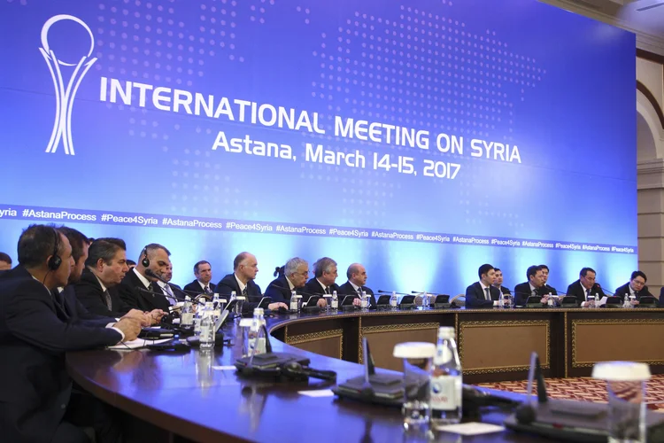 Negociações: a delegação da oposição provavelmente desembarcará em Astana na noite desta quarta-feira (Mukhtar Kholdorbekov/Reuters)