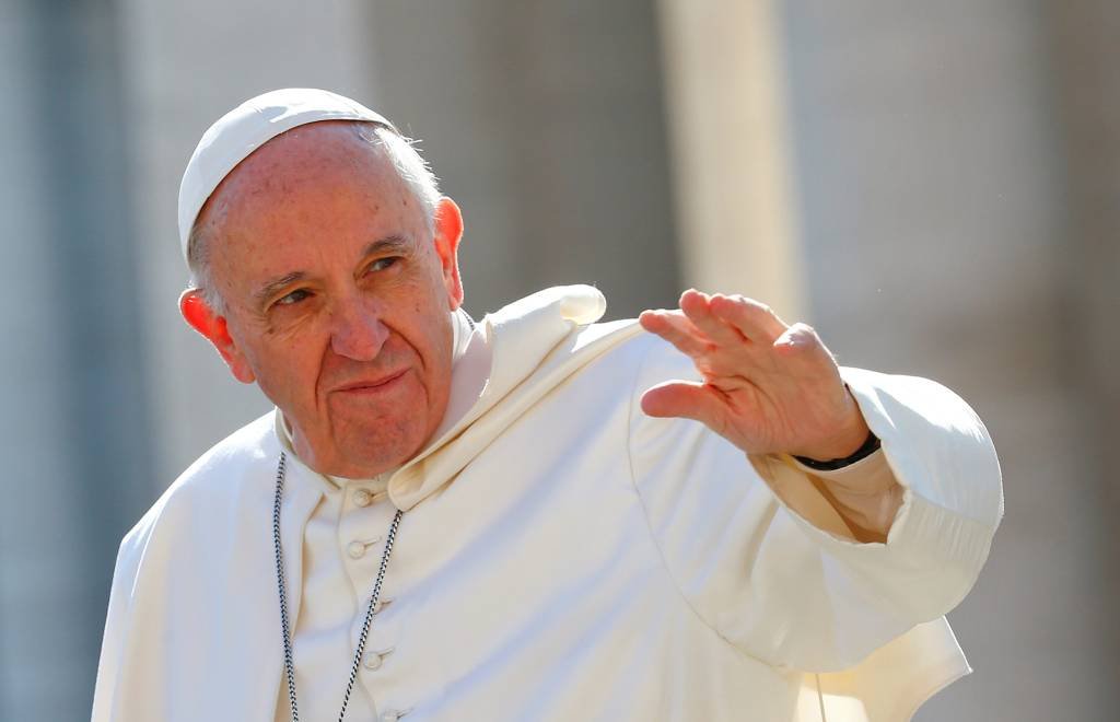 Papa manda carta a Temer e recusa visita ao Brasil