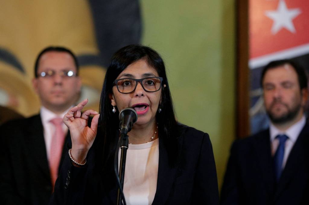 Almagro lidera oposição ao diálogo na Venezuela, diz chanceler