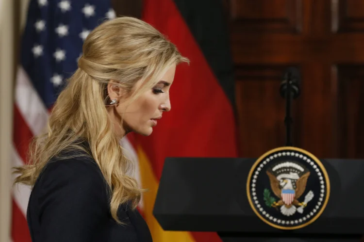 Ivanka Trump: assessora enviou centenas de mensagens a funcionários, assessores e assistentes, muitos deles em violação dos protocolos do governo (Jim Bourg/Reuters)