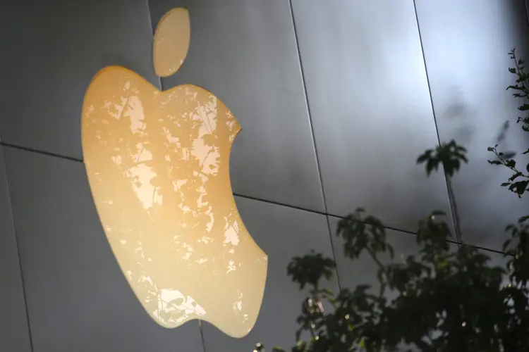 Logo em loja da Apple (Lucy Nicholson/Reuters)