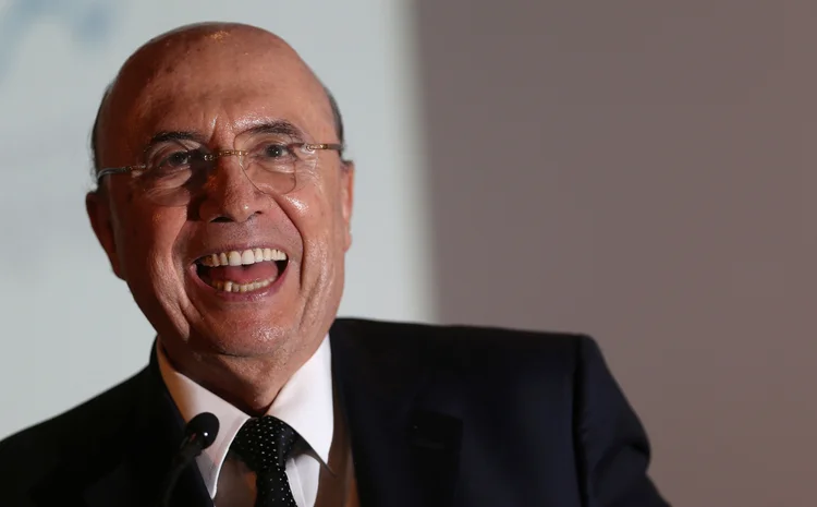 Henrique Meirelles: "ainda há um caminho a ser percorrido para alcançarmos a plena recuperação econômica, mas estamos na direção correta" (Adriano Machado/Reuters)