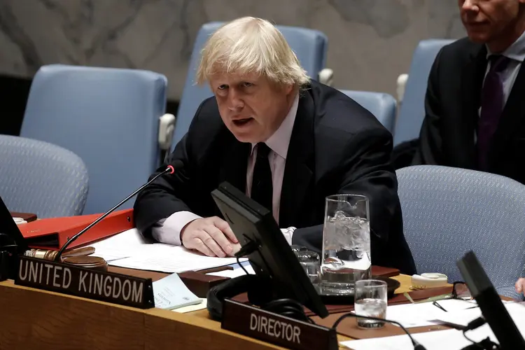Boris Johnson: "Juntos, globalmente, podemos mudar de direção, mas isso tem que ser feito não só nos campos de batalha, mas também nos corações e nas mentes dos que compartilham esses ideais" (Mike Segar/Reuters)