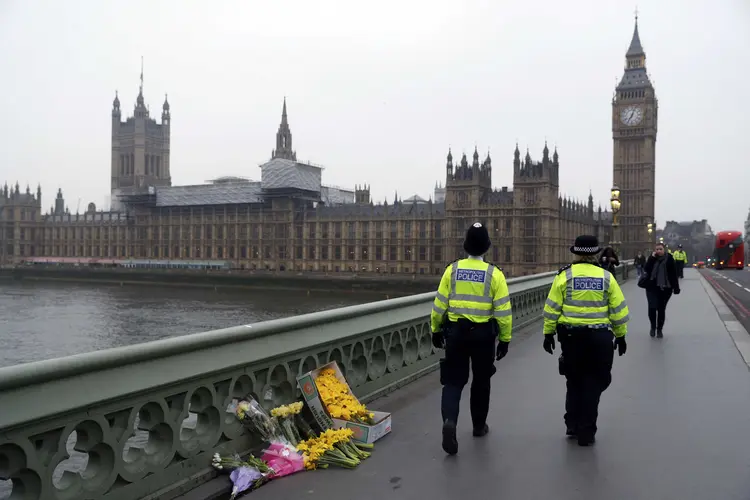 Ataque: até o momento, seis pessoas morreram como consequência do atentado (Darren Staples/Reuters)