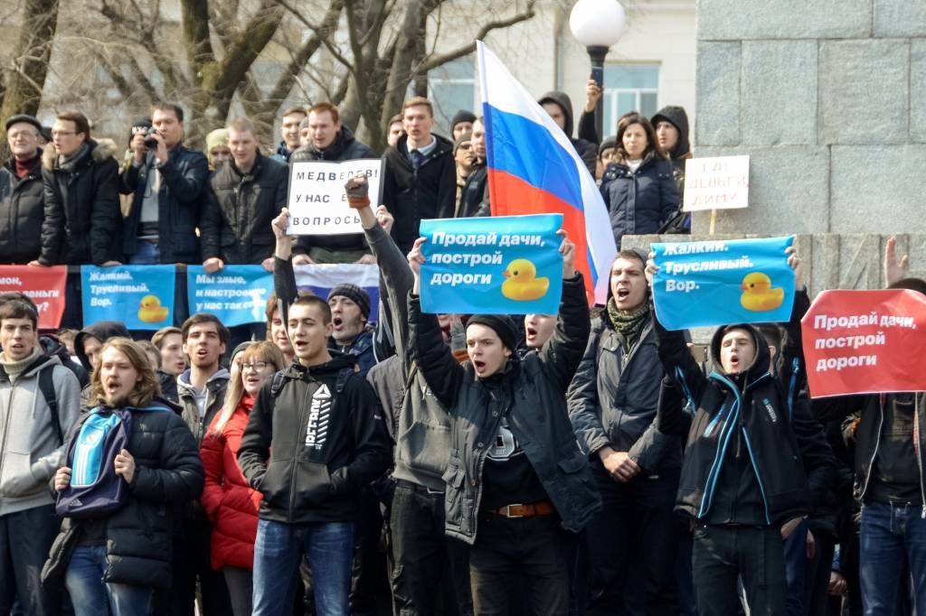 Rússia defende atuação policial contra manifestantes opositores