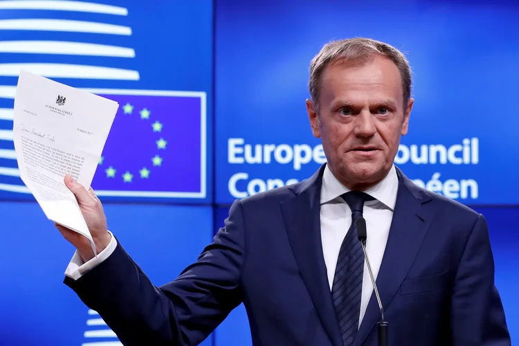 Donald Tusk: "não há motivo para fingir que hoje é um dia feliz, nem em Bruxelas nem em Londres" (Yves Herman/Reuters)