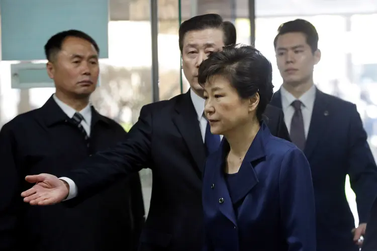 Park Geun-hye: está detida reclusa desde a sua cassação em março passado (Ahn Young-Joon/Reuters)