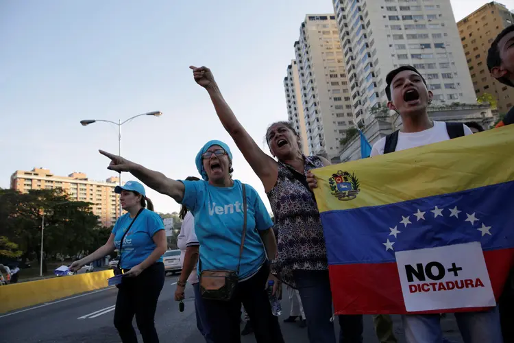 Venezuela: a Corte assumiu as competências do Parlamento, o que a Assembleia denunciou nesta quinta como "um golpe de Estado" (Marco Bello/Reuters)