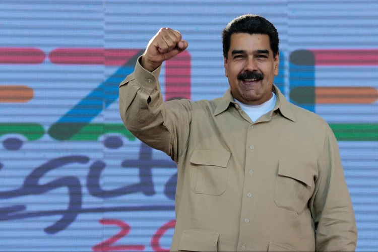 Nicolás Maduro: órgão equivalente ao STF na Venezuela decidiu dissolver o parlamento, onde a oposição era maioria (Palácio de Miraflores/Reuters)