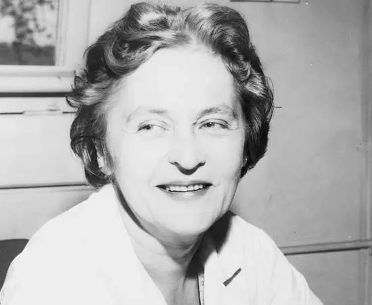 Mária Telkes (1900 - 1995) - Biofísica húngara que realizou pesquisas sobre energia solar (Wikimedia Commons)