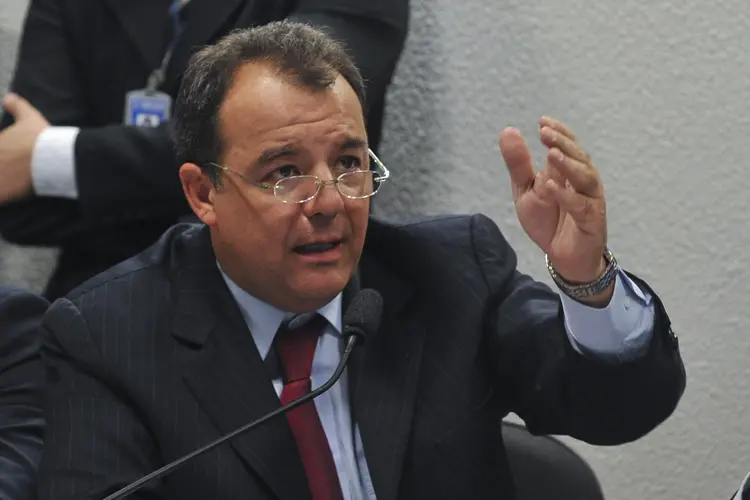 Sérgio Cabral: conforme mostra fluxograma divulgado pela Procuradoria, emedebista está no centro do esquema (Antonio Cruz/Agência Brasil)