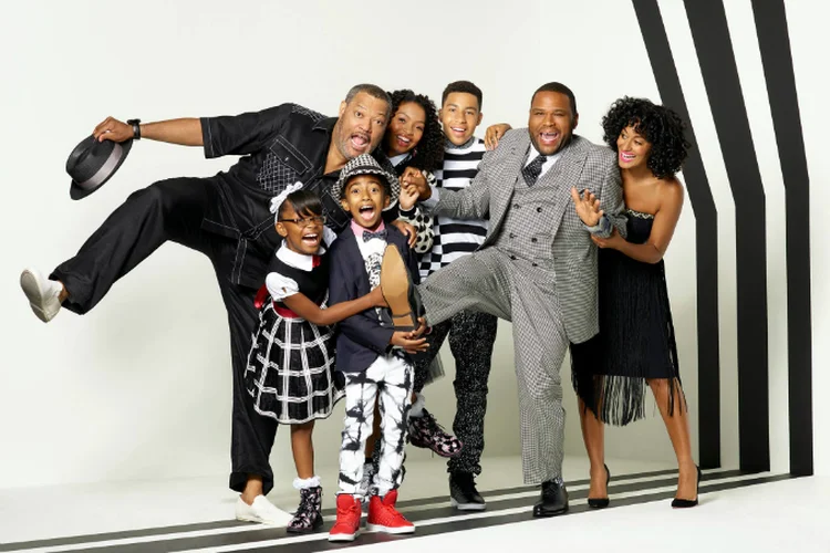 Série black-ish, da Netflix (black-ish/Divulgação)