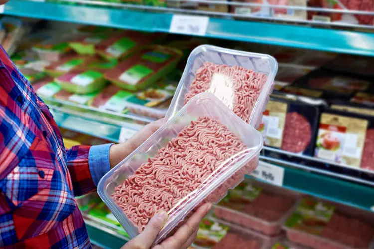 Carne: segundo a porta-voz do ministério, a China está "preocupada com a questão da qualidade dos produtos de carne do Brasil" (iStock/Thinkstock)