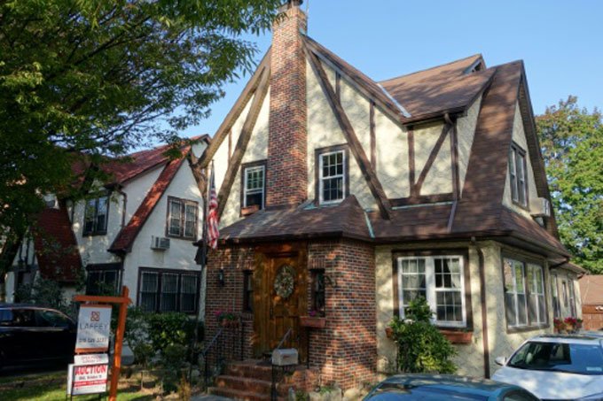 Casa onde Trump nasceu é vendida por preço 120% acima da média