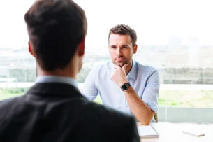 10 perguntas difíceis que podem aparecer na entrevista de emprego (e como respondê-las)
