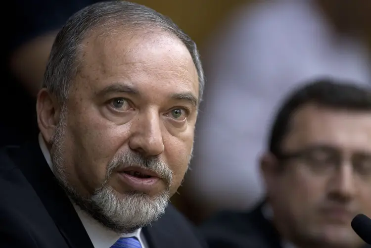 Avigdor Lieberman: Israel acompanha de perto os acontecimentos de seu vizinho sírio (Lior Mizrahi/Getty Images)