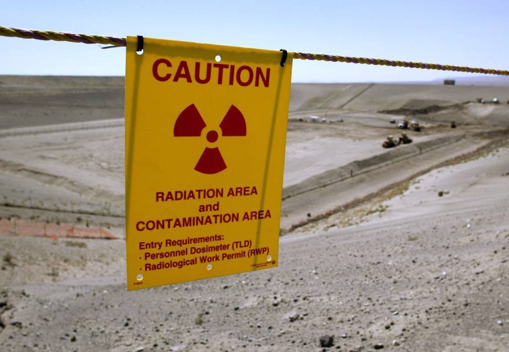 EUA declaram emergência em central nuclear por colapso de túnel