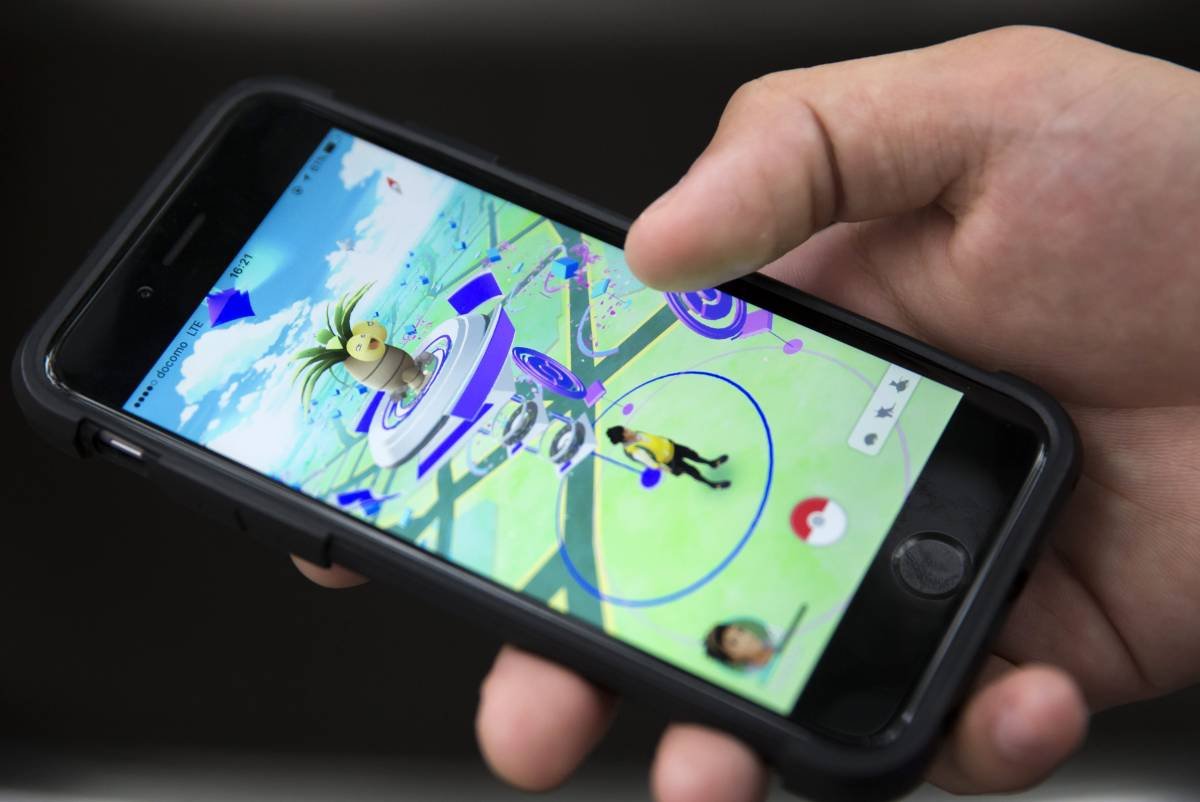 Jogador de Pokémon GO descobre Pokémon lendário por acidente