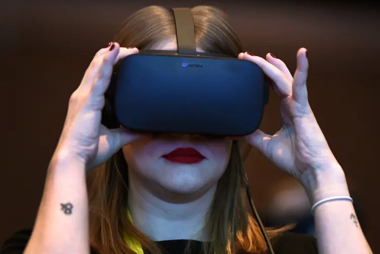 Realidade virtual: as terapias de exposição são projetadas para encorajar o indivíduo a entrar em situações temidas (David Becker/Getty Images)