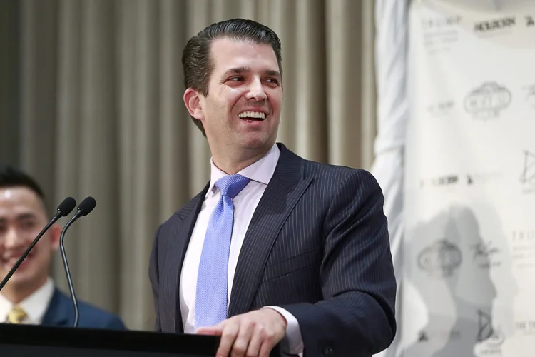 Donald Trump Jr: reunião de outubro representa mais um elo dos contatos de pessoas próximas ao presidente com a Rússia (Jeff Vinnick/Getty Images)