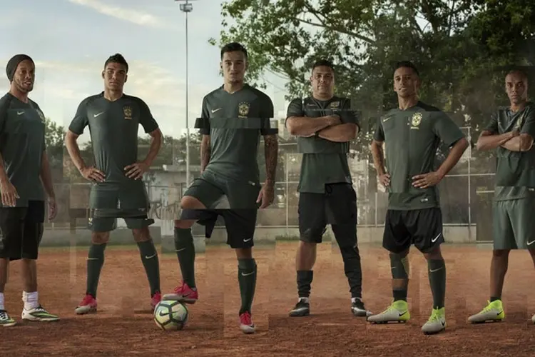 Nike: de acordo com a marca, o termo Brasileiragem é a combinação de duas palavras que simbolizam o nosso jogo - “Brasil” e “Boleiragem” (Nike/Divulgação)