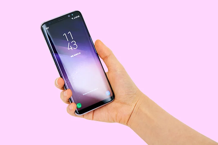 Galaxy S8: o celular tem novidades como o assistente pessoal Bixby e um sensor de reconhecimento facial (Samsung/Divulgação)