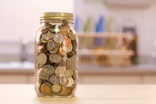 Imagem referente à matéria: Como planejar sua aposentadoria com a estratégia dos três baldes de investimento