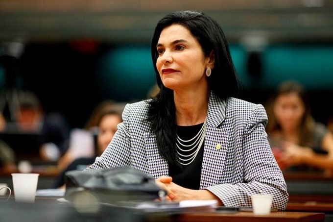 AGU quer anular operação da PF em gabinete de deputada do PMDB