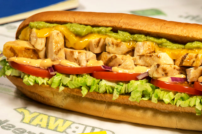 Subway amplia cardápio com o novo Sub Big Boss Frango Defumado