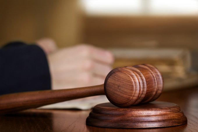 Juiz renuncia após comentário impróprio em caso de estupro