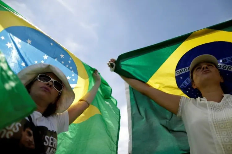 Bandeira do Brasil: opções para quem quer servir a pátria (Ueslei Marcelino/Reuters)