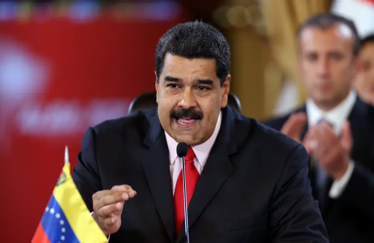 Maduro: "Chega de intromissão. Vá para casa, Donald Trump. Saia da Venezuela" (Carlos Garcia Rawlins/Reuters)
