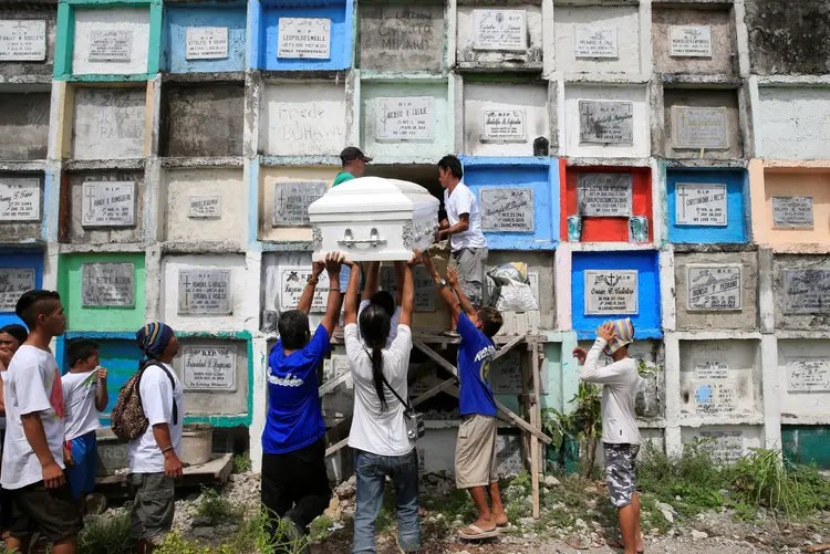 Mortes: no total, 107 suspeitos foram mortos por agentes após supostamente resistirem à prisão (Romeo Ranoco/Reuters)